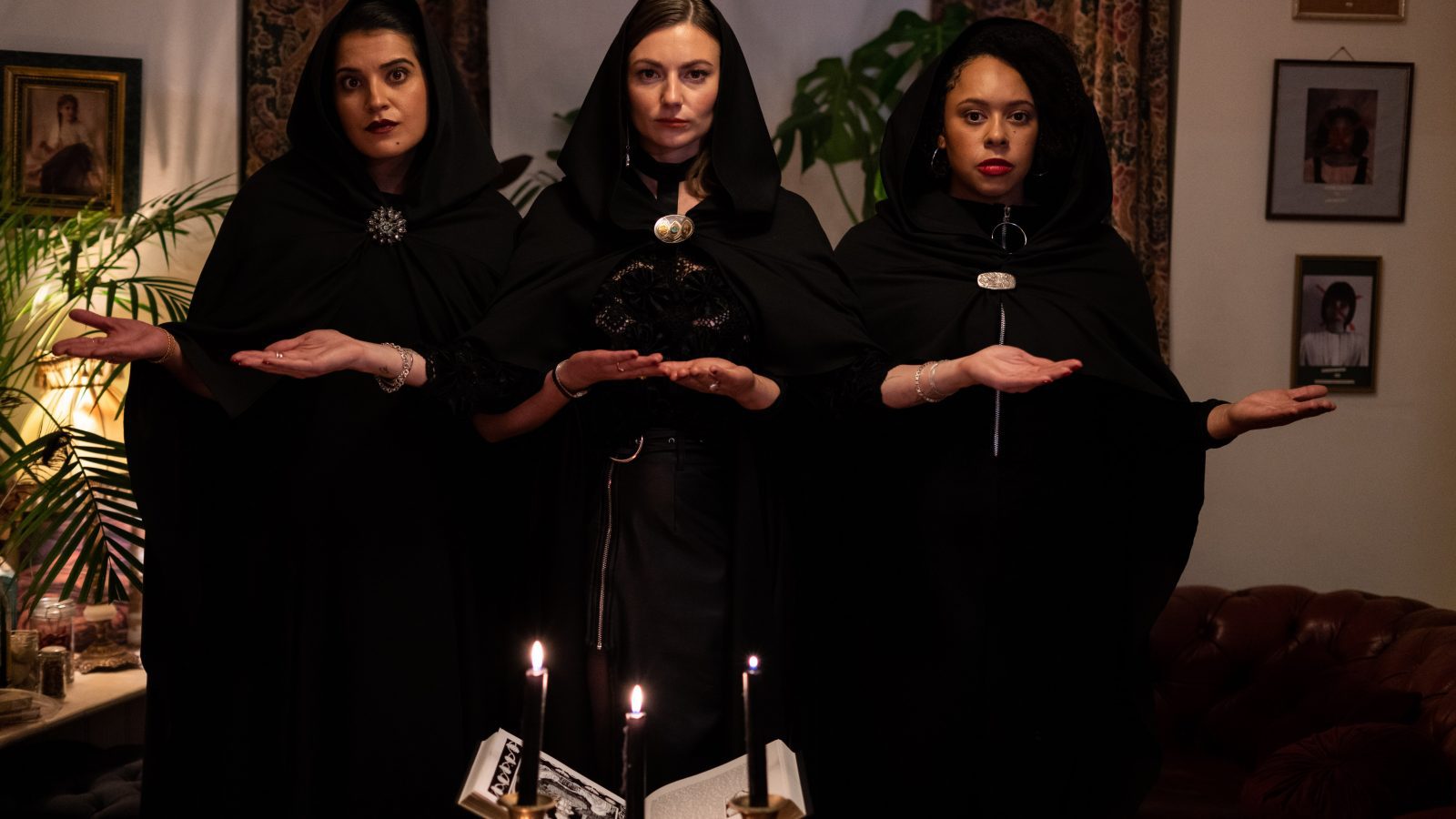 Witches-min