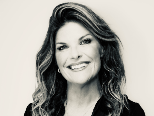 Nikki Stratton resize